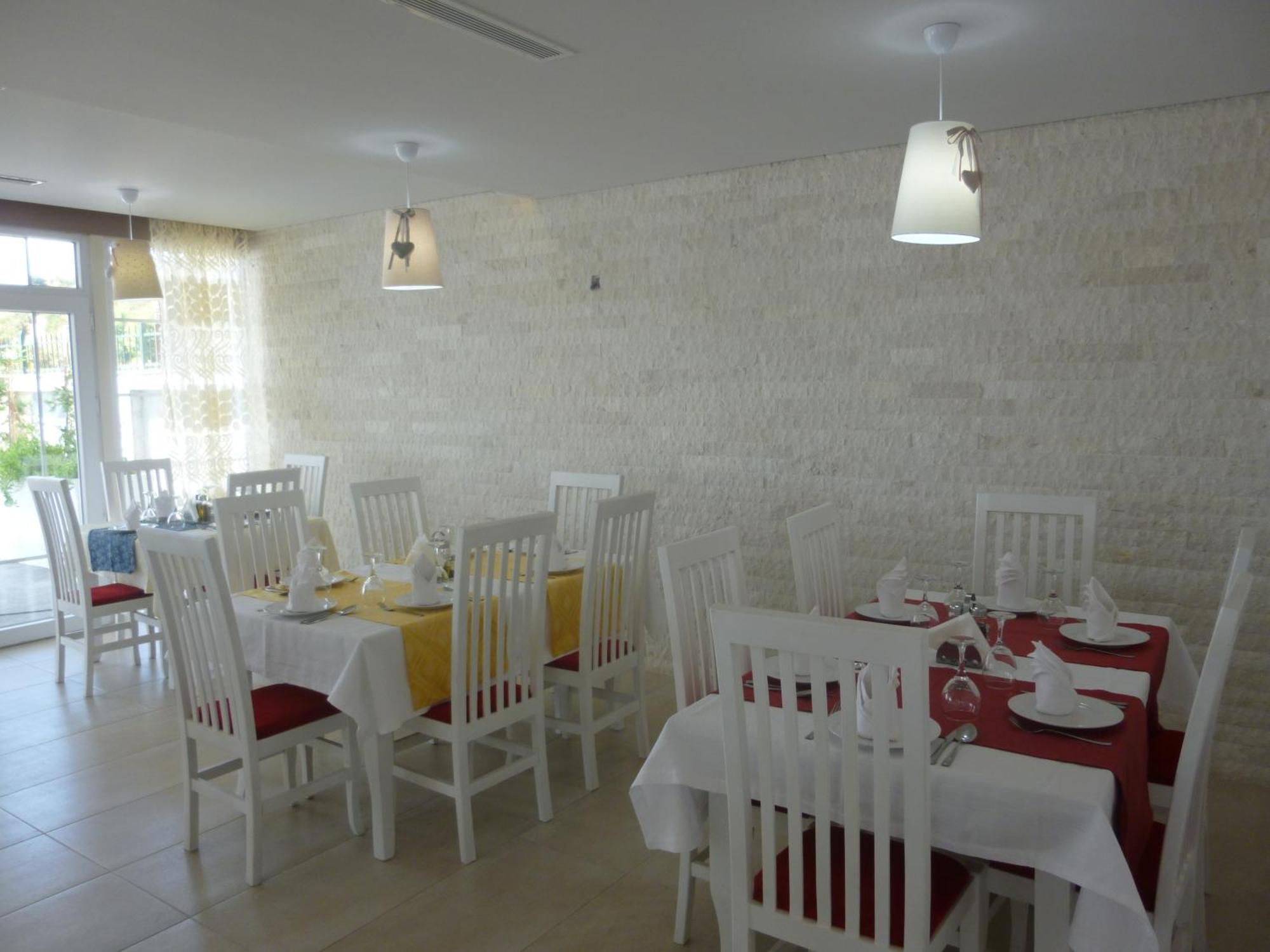 Villamaria Hotel Zverneci エクステリア 写真