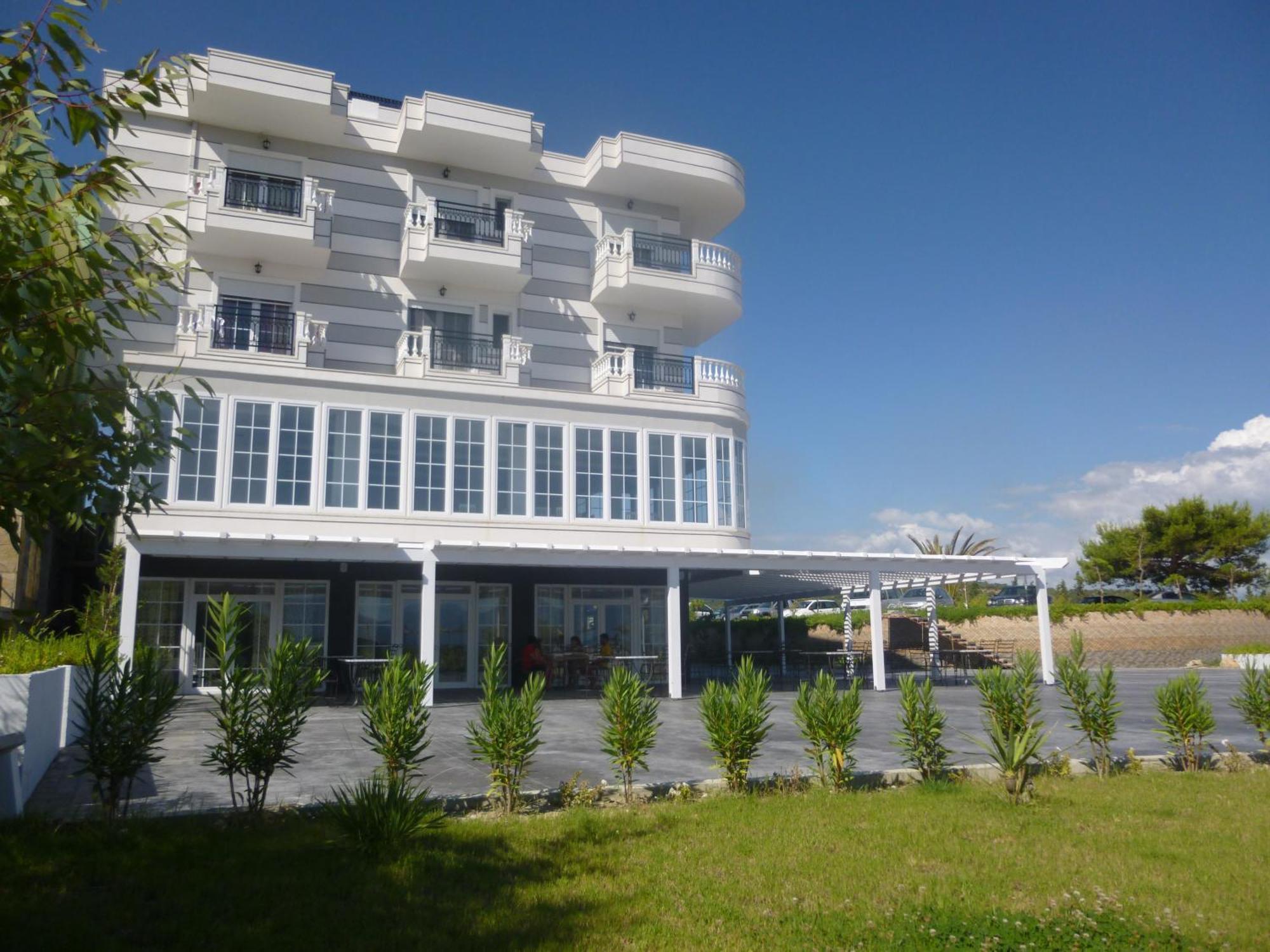 Villamaria Hotel Zverneci エクステリア 写真