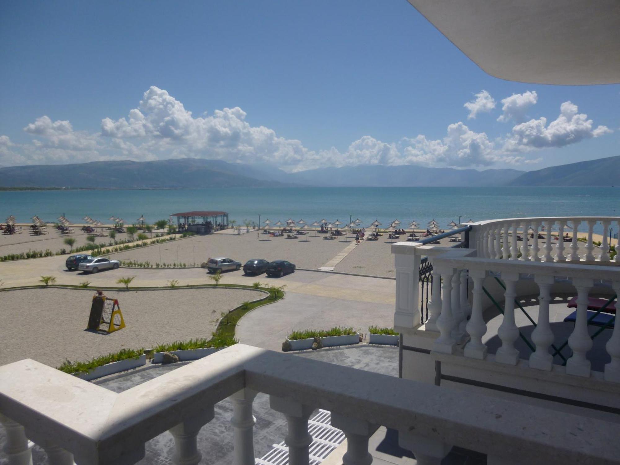 Villamaria Hotel Zverneci エクステリア 写真